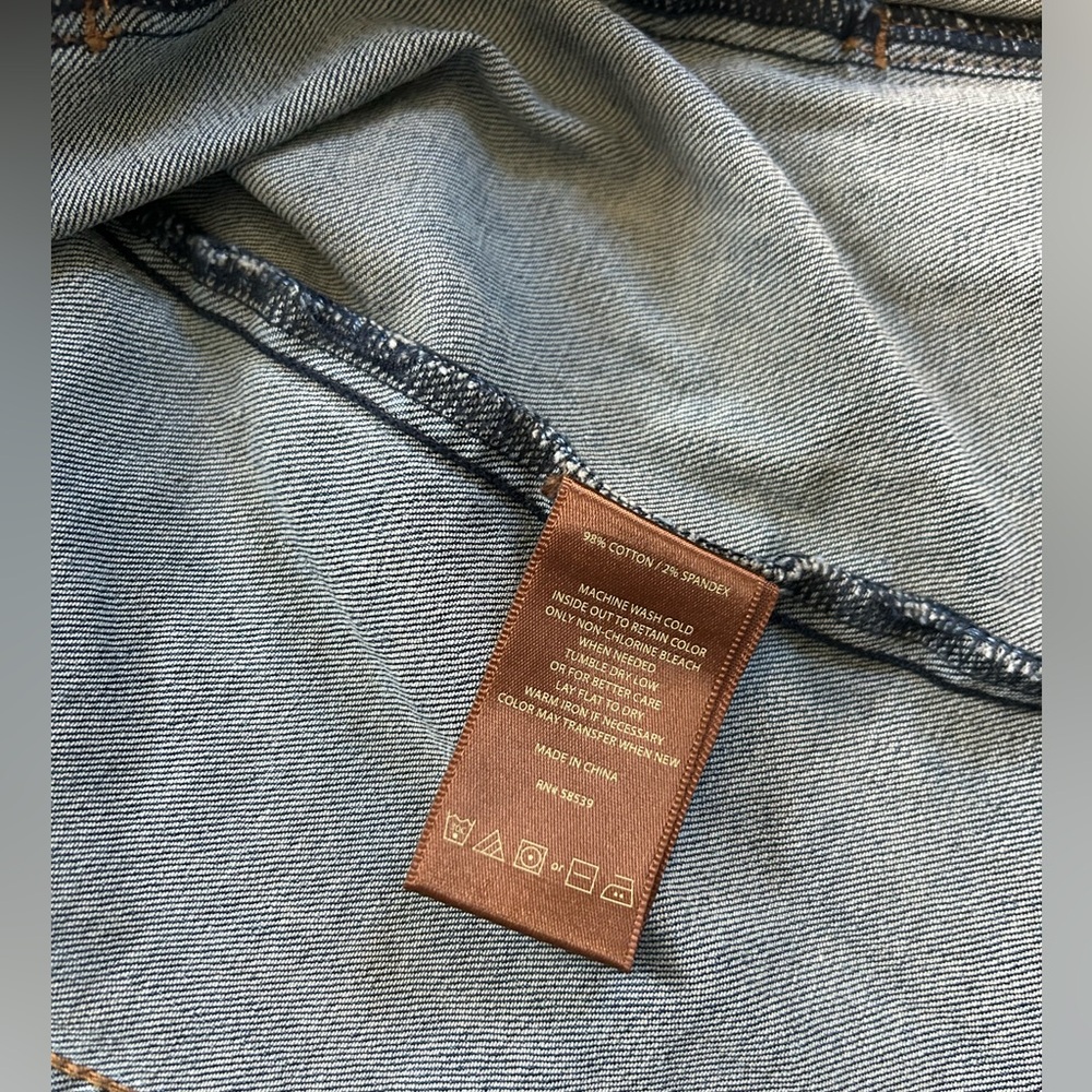 Kut from the Kloth Blue Denim Jacket - Picture 4 of 7